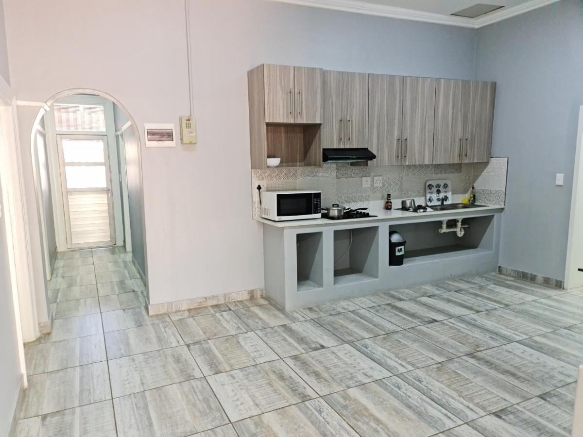 Hasate Guest House 10 Florence Street Oakdale Belliville 7530 Cape Town South African Екстер'єр фото