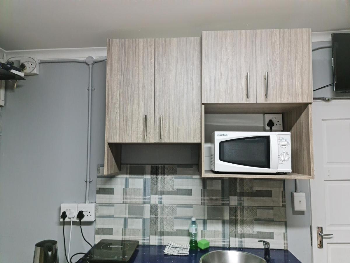 Hasate Guest House 10 Florence Street Oakdale Belliville 7530 Cape Town South African Екстер'єр фото