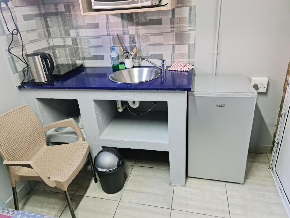 Hasate Guest House 10 Florence Street Oakdale Belliville 7530 Cape Town South African Екстер'єр фото