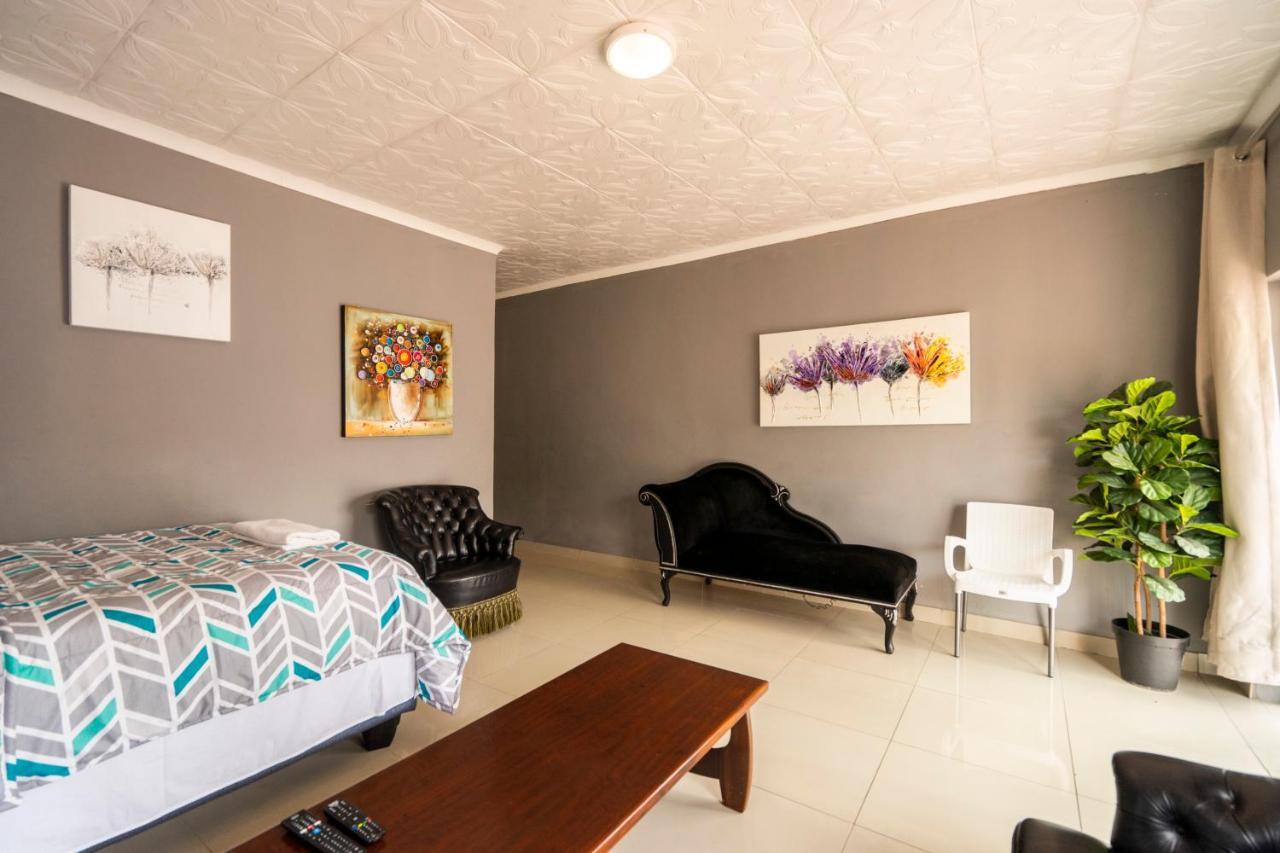 Hasate Guest House 10 Florence Street Oakdale Belliville 7530 Cape Town South African Екстер'єр фото