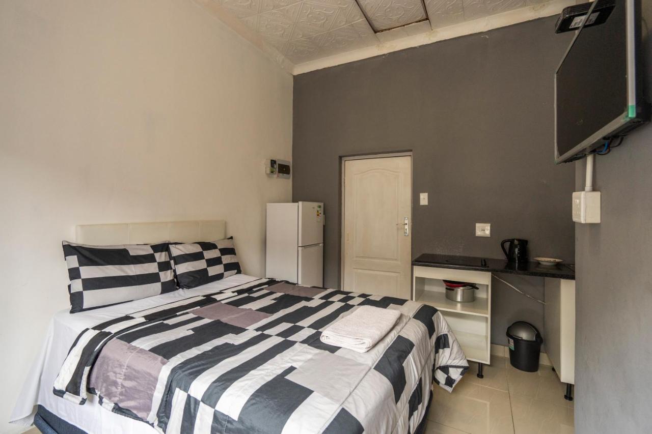Hasate Guest House 10 Florence Street Oakdale Belliville 7530 Cape Town South African Екстер'єр фото