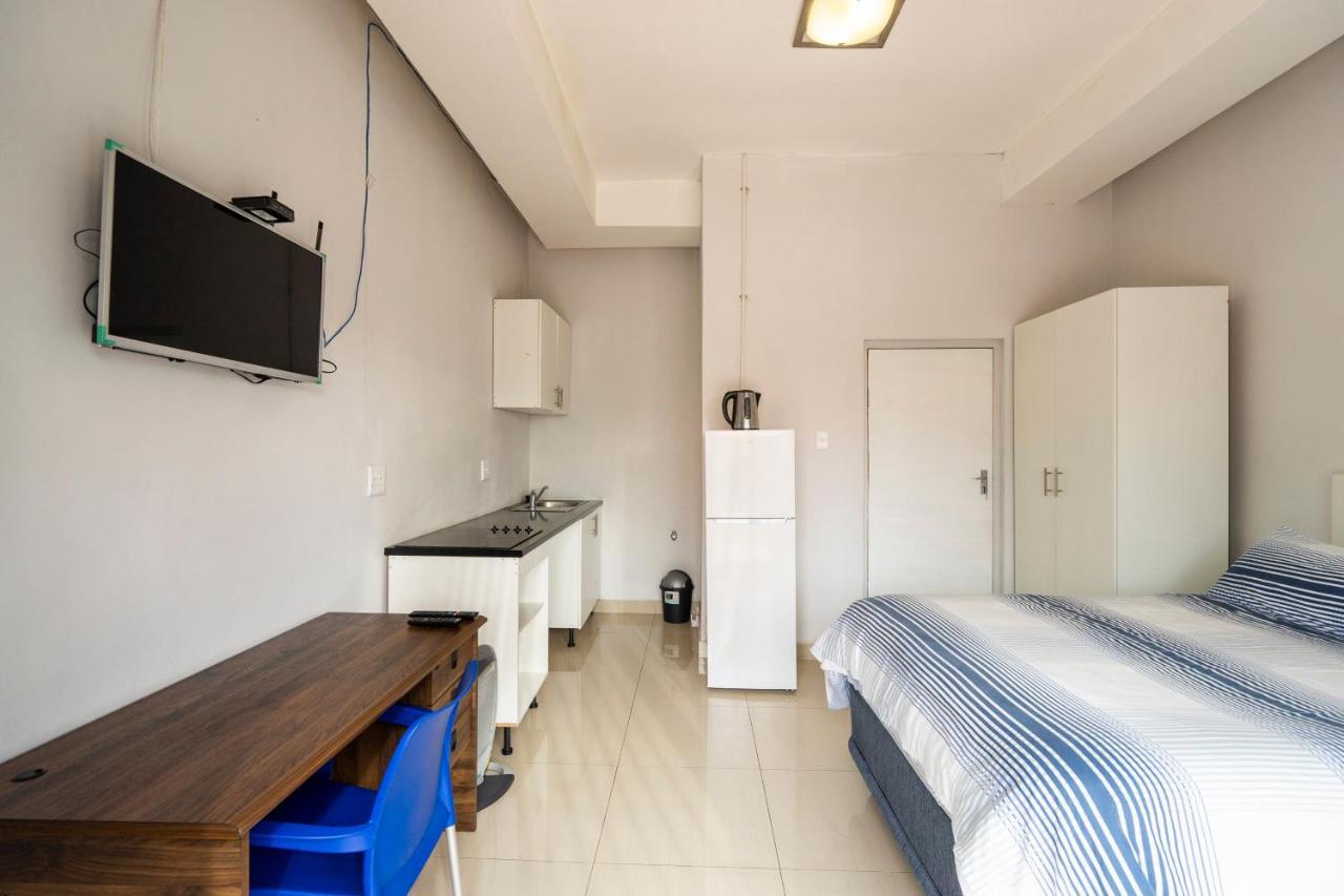Hasate Guest House 10 Florence Street Oakdale Belliville 7530 Cape Town South African Екстер'єр фото
