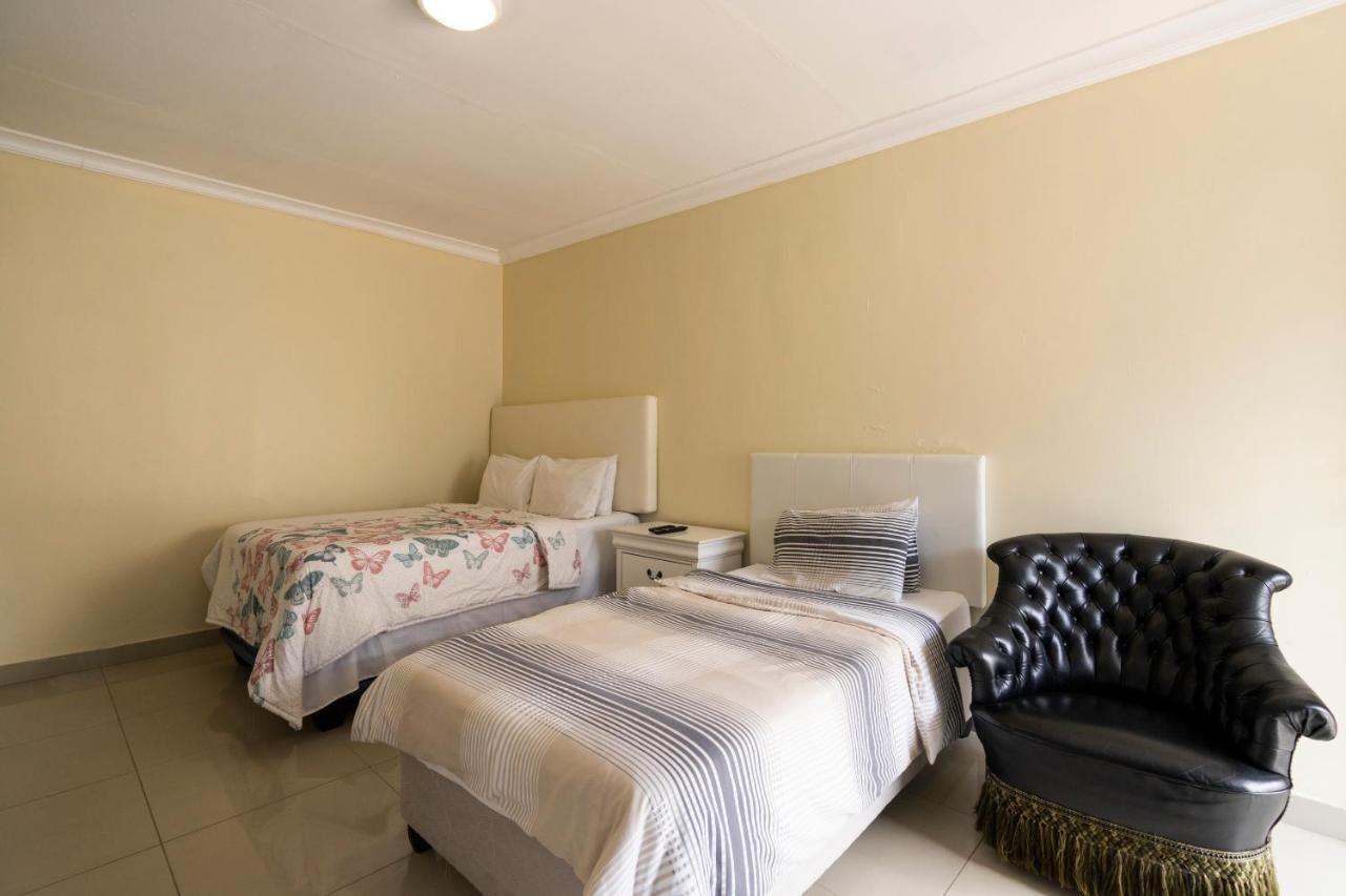 Hasate Guest House 10 Florence Street Oakdale Belliville 7530 Cape Town South African Екстер'єр фото