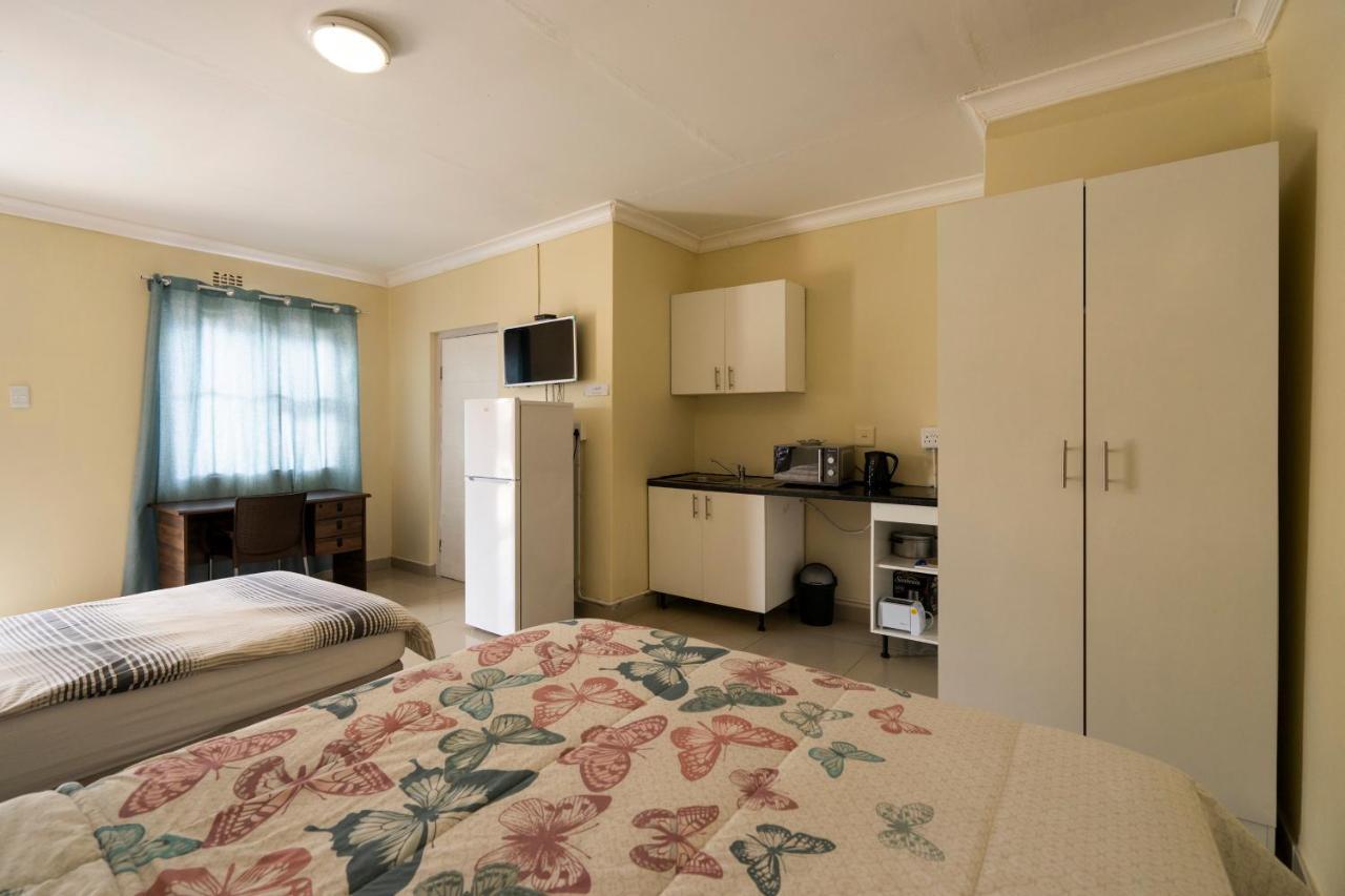 Hasate Guest House 10 Florence Street Oakdale Belliville 7530 Cape Town South African Екстер'єр фото